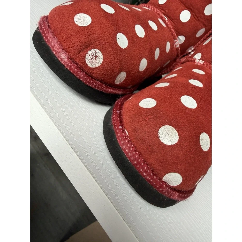 UGG Disney Minnie Mouse Boots Youth 3 Red Polka Dot Bow Cozy Girls Shoes